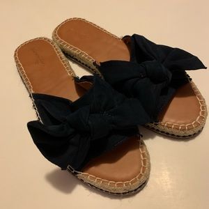 SOLD Platform Sandals